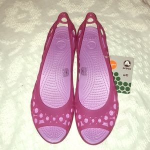 Brand New🌟Adrina flat 🌟Crocs 💗pink🌟 size w11